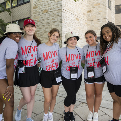 The Move-In Crew ready to help new students at Arrival & Move-In.