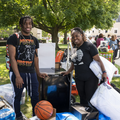 A new student and a parent at Arrival & Move-In.