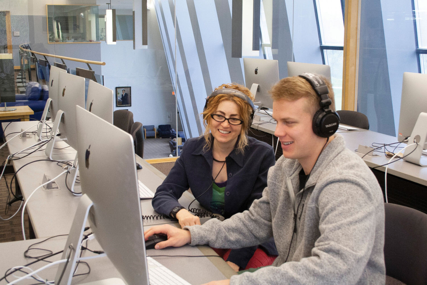 Professor Jojin Van Winkle (art, photography, and film and new media)