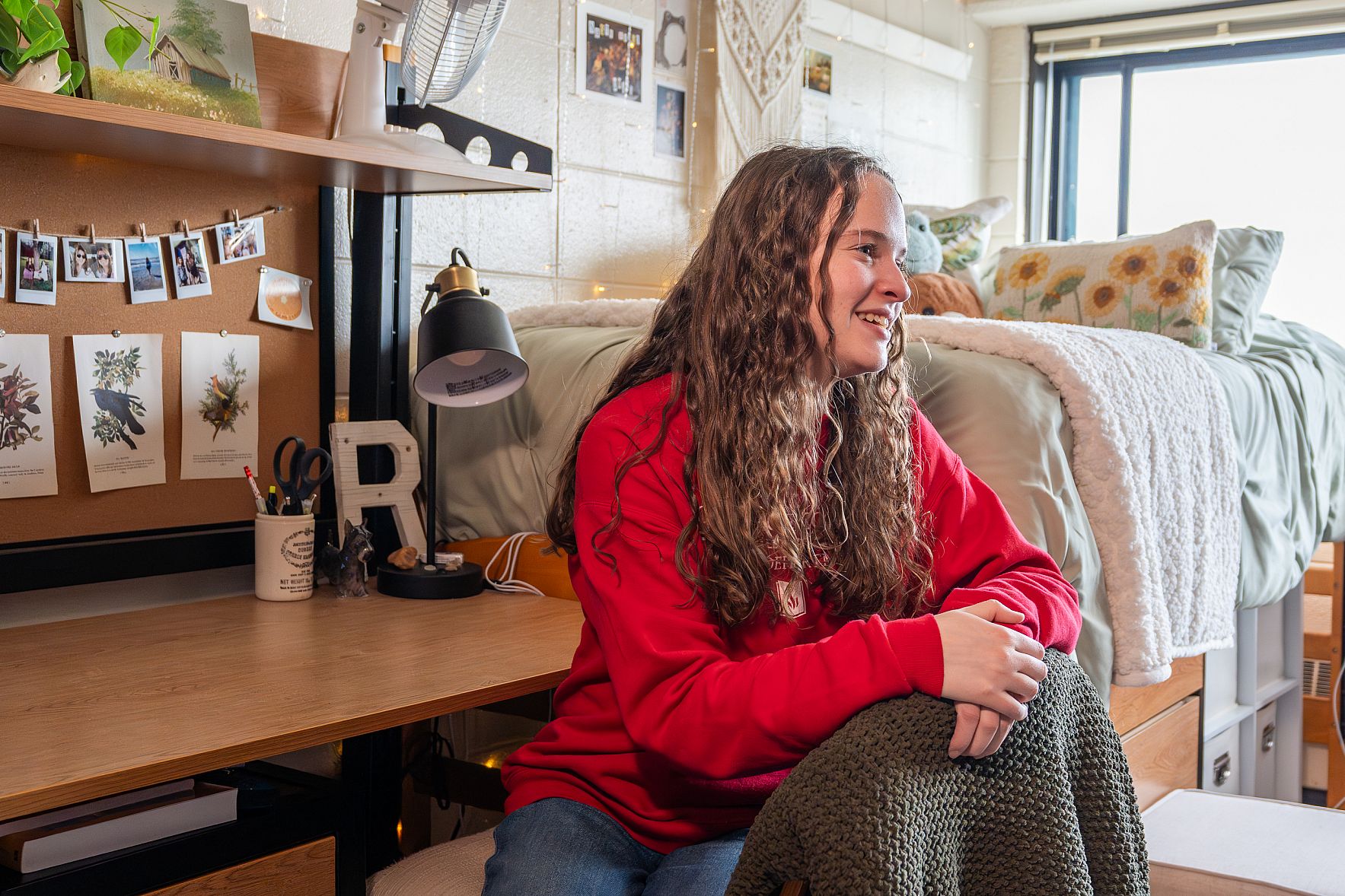 Residence Life & Housing at Carthage! Carthage offers campus housing to undergraduate and graduate students. Carthage is a residentia...